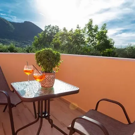Appartement Elaionis Corfu Pelekas